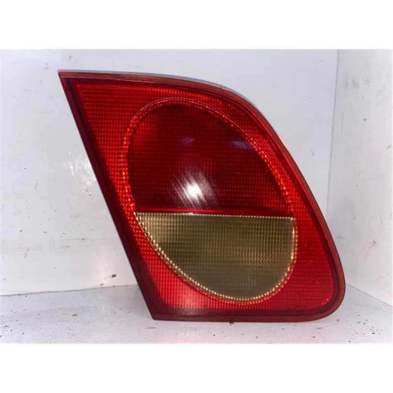 MERCEDES-BENZ E-CLASS (W210) Bal Belső Hátsó Lámpa