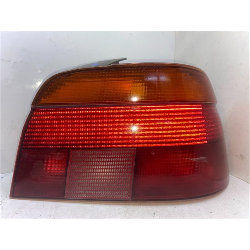 BMW 5 (E39) Jobb Hátsó Lámpa