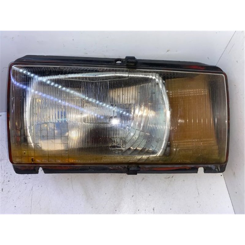 LADA NOVA (2105) Bal Fényszóró