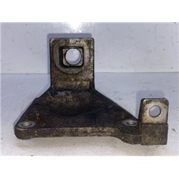 BMW 5 (E39) Motor Tartó Bak (Fém)