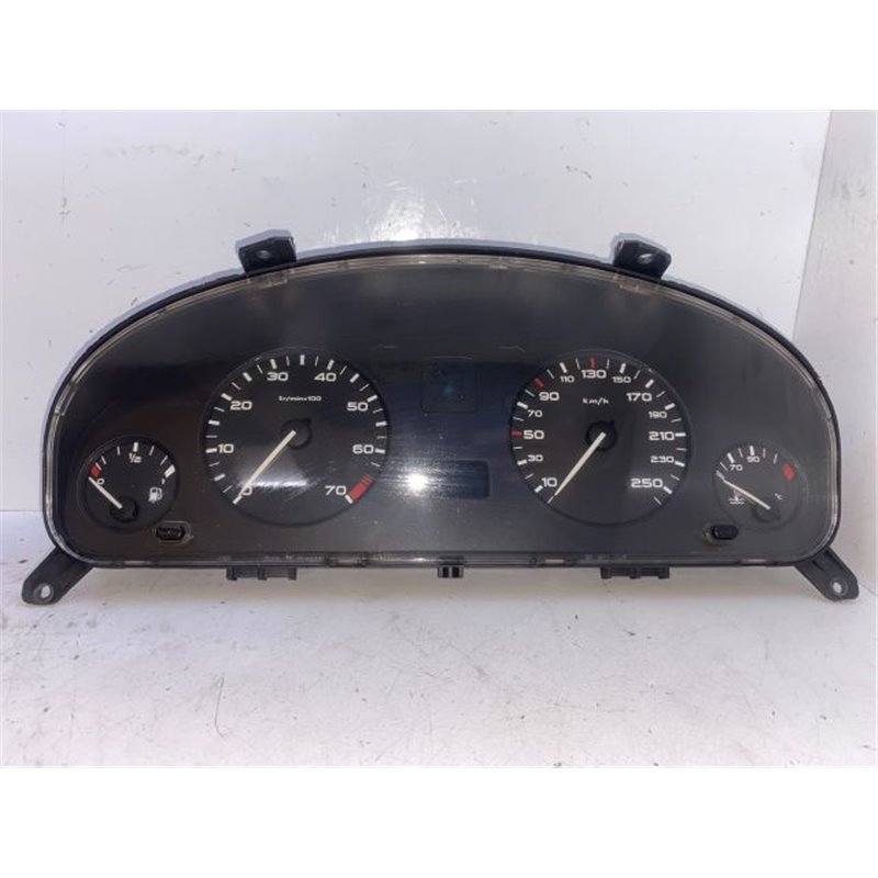 PEUGEOT 406 (8B) Kilométeróra