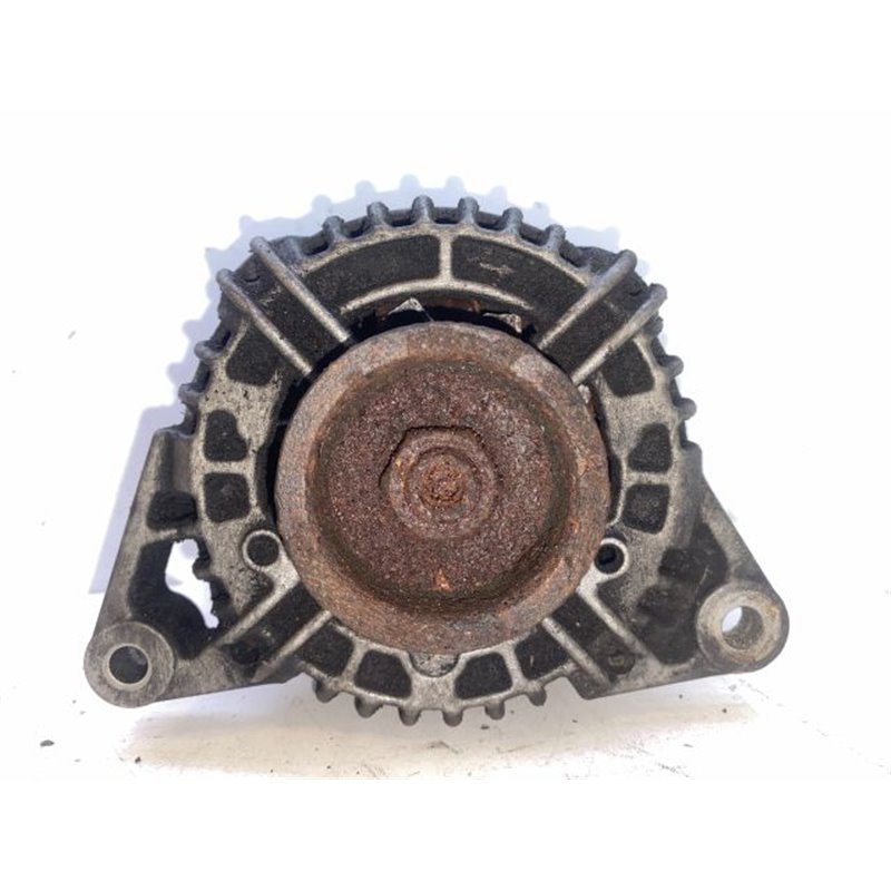 VW PASSAT (3B3) Generátor