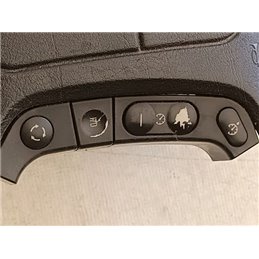 BMW 5 (E39) Kormánylégzsák