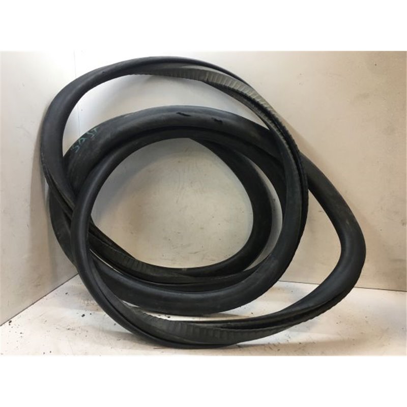 VW CADDY Bal első Gumikéder