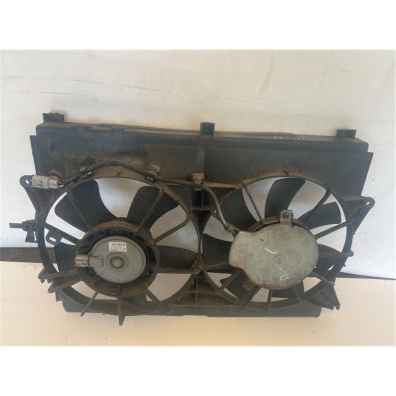 TOYOTA AVENSIS (T25_) Hűtőventilátor