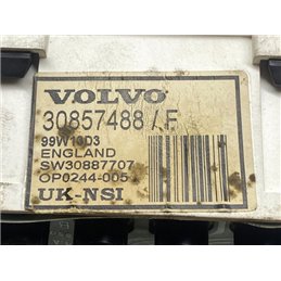 VOLVO S40 I (VS) Kilométeróra