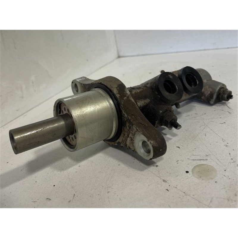 VW CADDY Főfékhenger