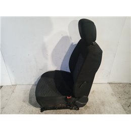 KIA CEED Ferdehátú (ED) Jobb első Ülés