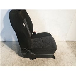 KIA CEED Ferdehátú (ED) Jobb első Ülés