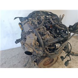 KIA CEED Ferdehátú (ED) Komplett Motor (Segédberendezésekkel)