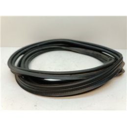 MERCEDES-BENZ C-CLASS (W204) Csomagtérajtó Gumikéder