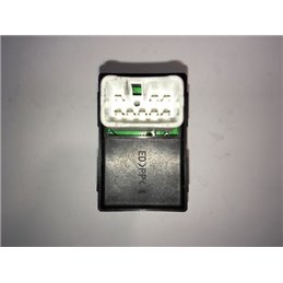 KIA CEED Ferdehátú (ED) Ablakemelő Kapcsoló (Pozíciófüggetlen)