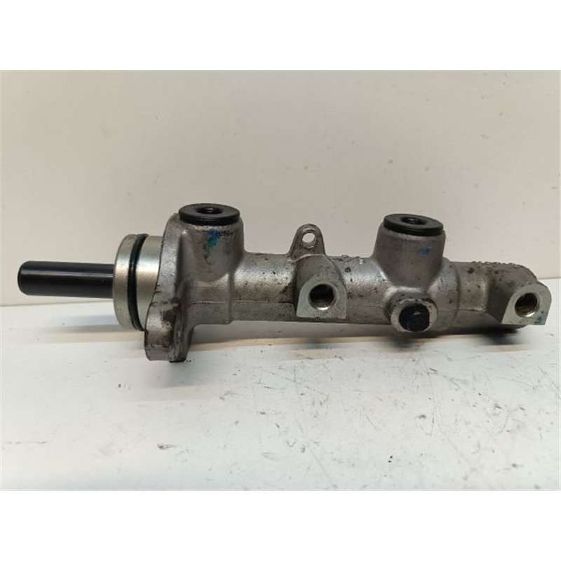 KIA CEED Ferdehátú (ED) Főfékhenger