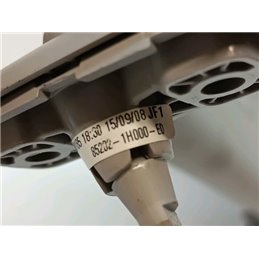 KIA CEED Ferdehátú (ED) Jobb Napellenző