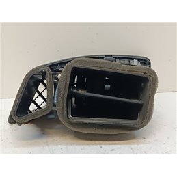 KIA CEED Ferdehátú (ED) Jobb Szellőző