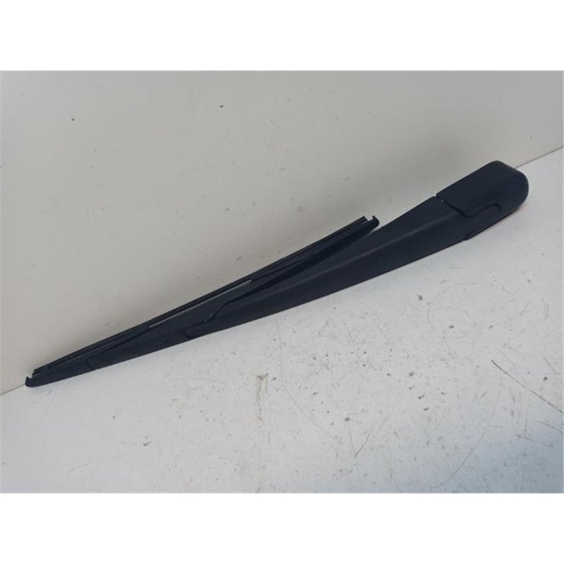 KIA CEED Ferdehátú (ED) Hátsó Ablaktörlő Kar