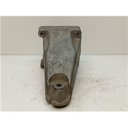MERCEDES-BENZ C-CLASS (W204) Motor Tartó Bak Jobb