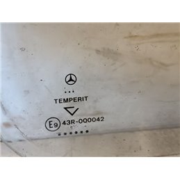 MERCEDES-BENZ SPRINTER 2-t Dobozos (901, 902) Térelválasztó