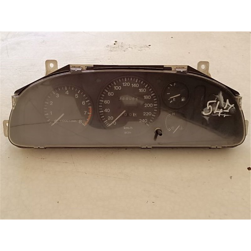 MAZDA 323 F V (BA) Kilométeróra