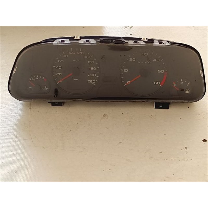 PEUGEOT 306 (7B, N3, N5) Kilométeróra