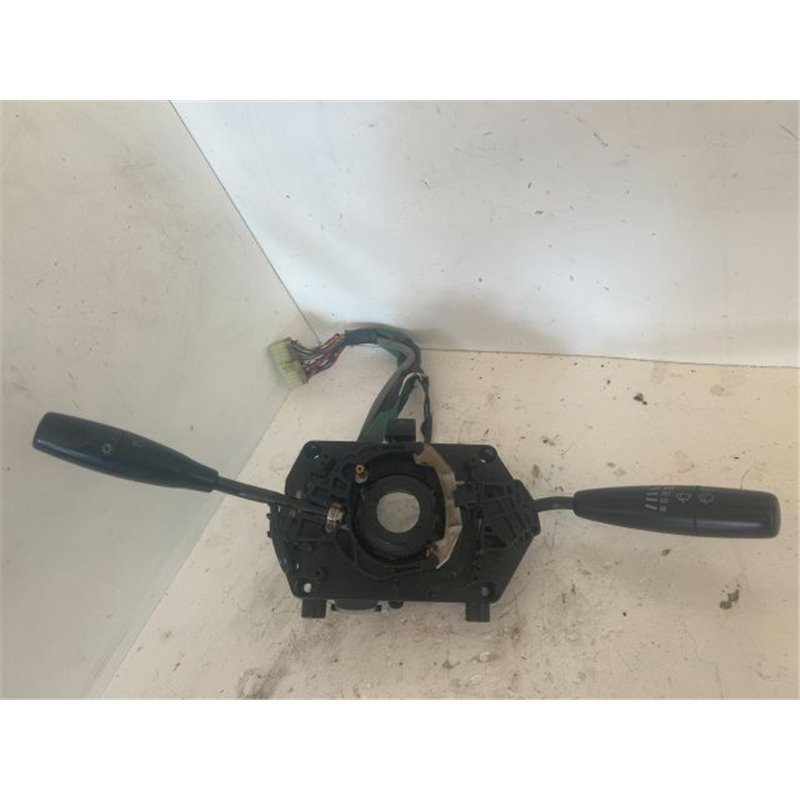 SUZUKI SWIFT II Ferdehátú (EA, MA) Komplett Kormánykapcsoló (Bajuszkapcsoló)