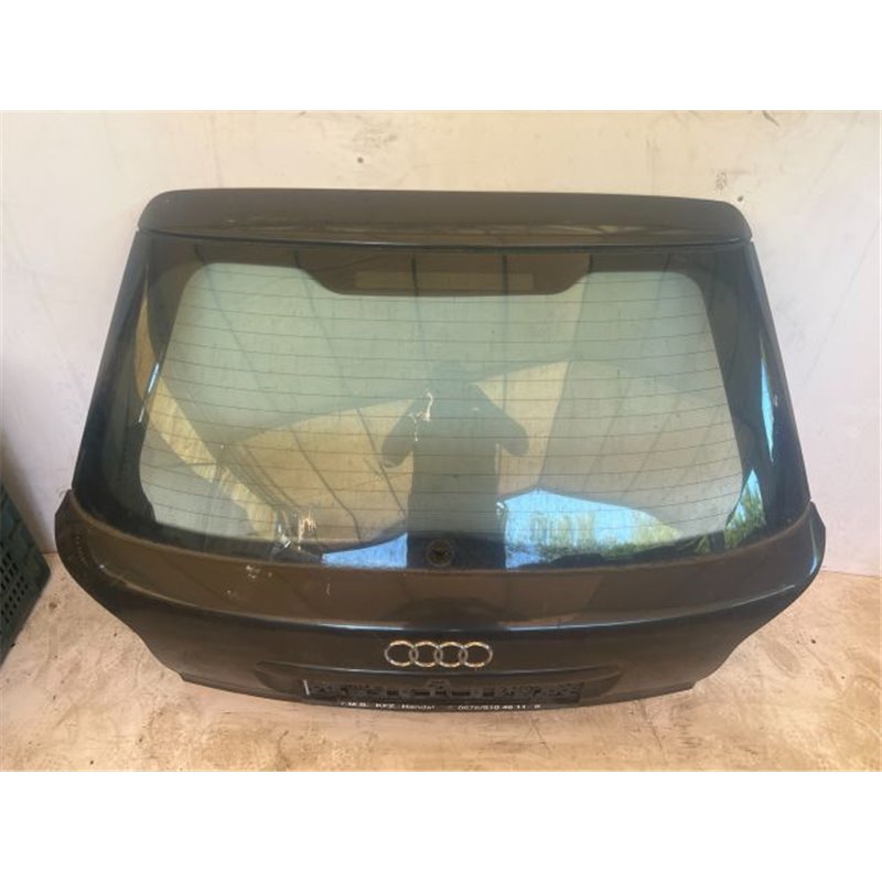 AUDI A3 (8L1) Csomagtérajtó (Részeivel)