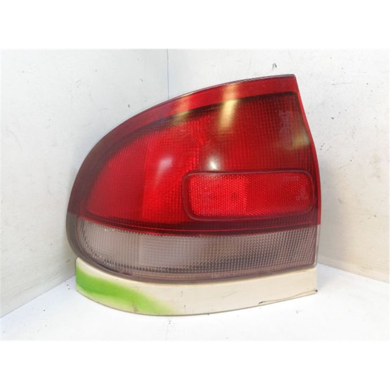 MAZDA 626 Bal Hátsó Lámpa