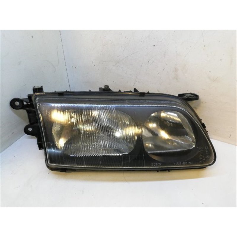 MAZDA 626 Jobb Fényszóró