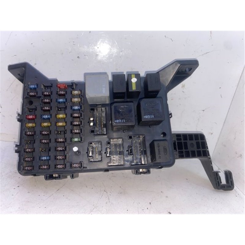 FORD MONDEO III lépcsőshátú (B4Y) Biztosítéktábla Doboz