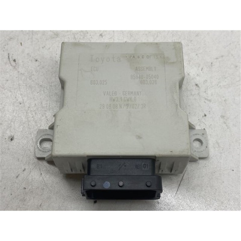 TOYOTA AVENSIS (T25_) Ablaktörlő Relé