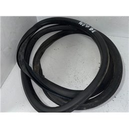 VW PASSAT B6 Bal hátsó Gumikéder