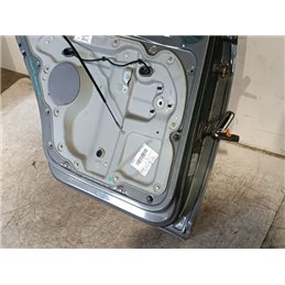 VW TOURAN Bal hátsó Ajtó (Részeivel)