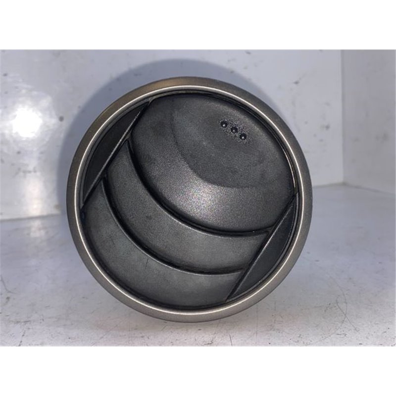 MAZDA 6 Jobb Szellőző