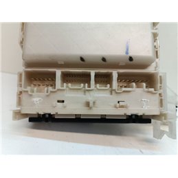 TOYOTA AURIS Biztosítéktábla Utastér