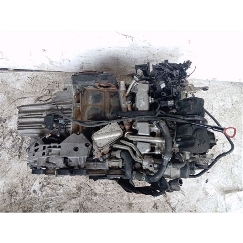 MERCEDES-BENZ A-CLASS Motor (Fűzött blokk hengerfejjel)
