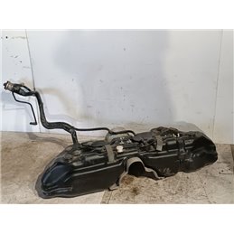 MERCEDES-BENZ C-CLASS (W204) Tank