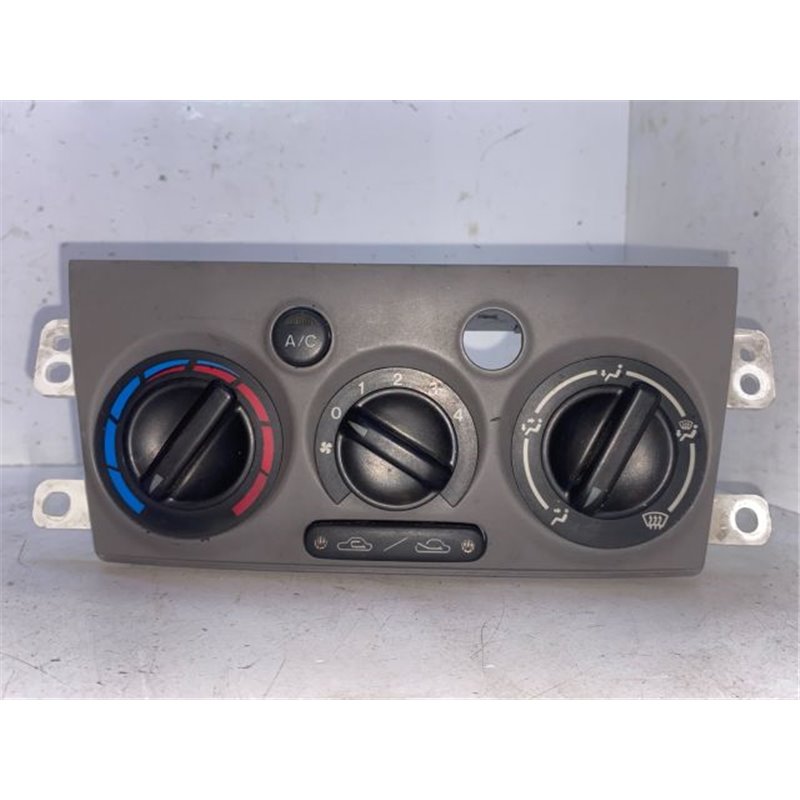 MAZDA PREMACY Fűtéskapcsoló (manuális klímás)