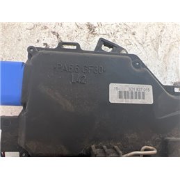 VW TOURAN Bal első Ajtózár