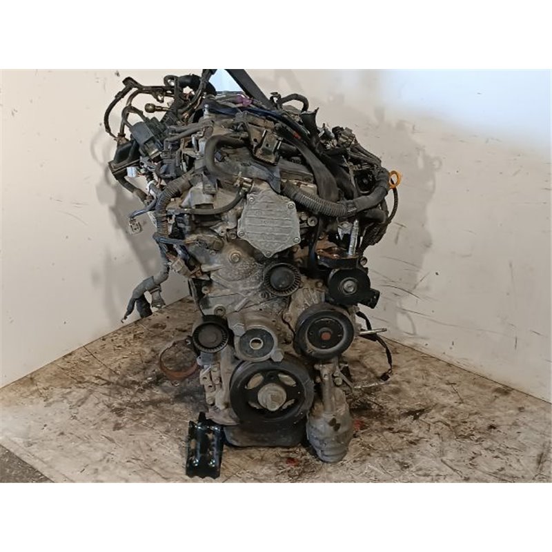 TOYOTA AURIS Komplett Motor (Segédberendezésekkel)