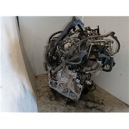 TOYOTA AURIS Komplett Motor (Segédberendezésekkel)