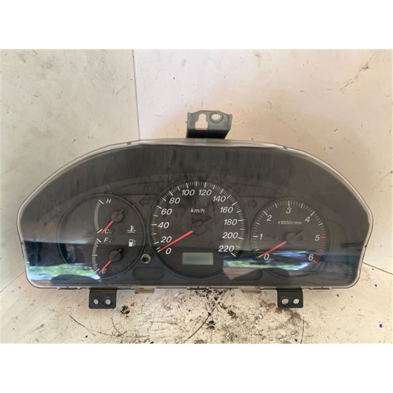 MAZDA PREMACY Kilométeróra