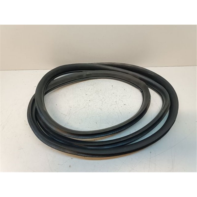 SUZUKI SWIFT IV Bal hátsó Gumikéder