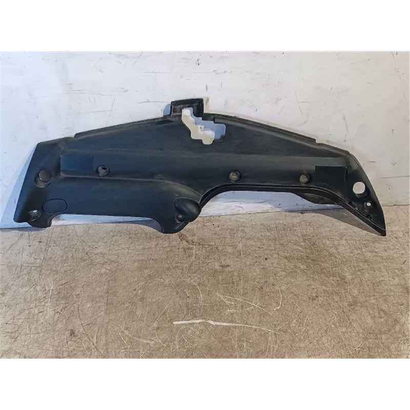 TOYOTA PRIUS Homlokfal Burkolat