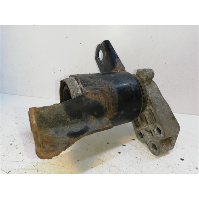 FORD FIESTA VII Motor Tartó Bak Jobb