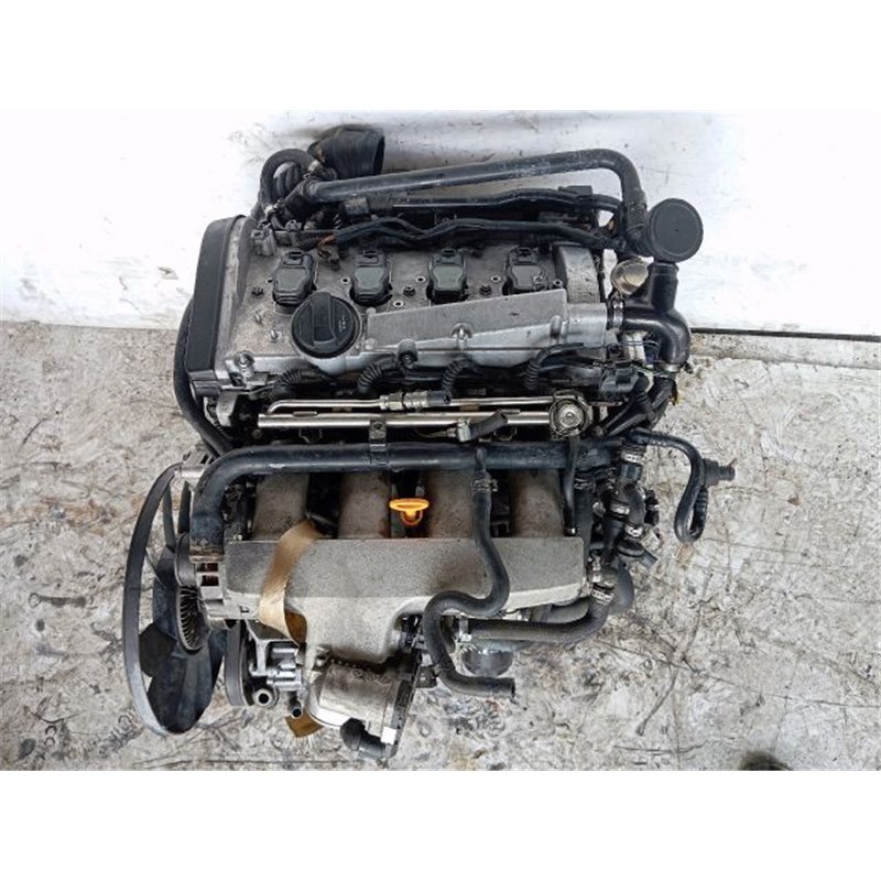 VW PASSAT B5 Komplett Motor (Segédberendezésekkel)