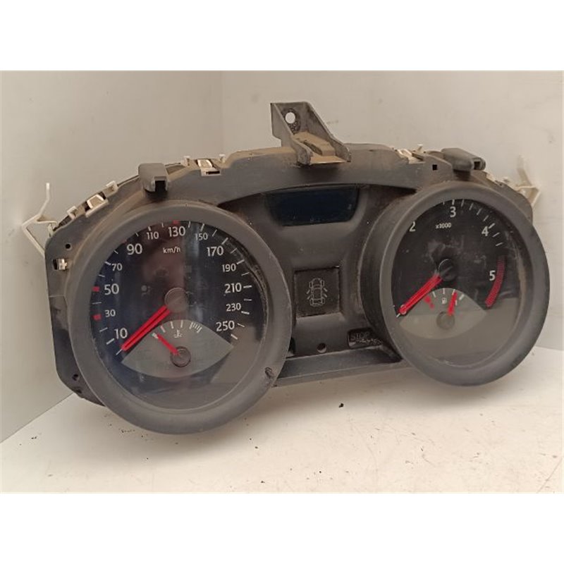 RENAULT MEGANE II Kilométeróra