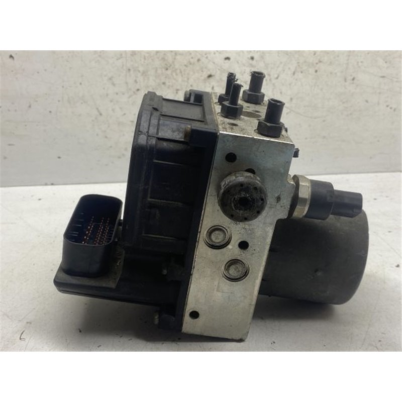 VW PASSAT B5 ABS Kocka