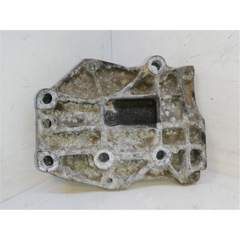 FIAT PUNTO II Tartó Bak