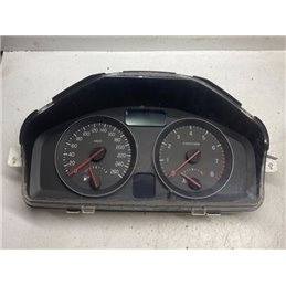 VOLVO S40 Kilométeróra