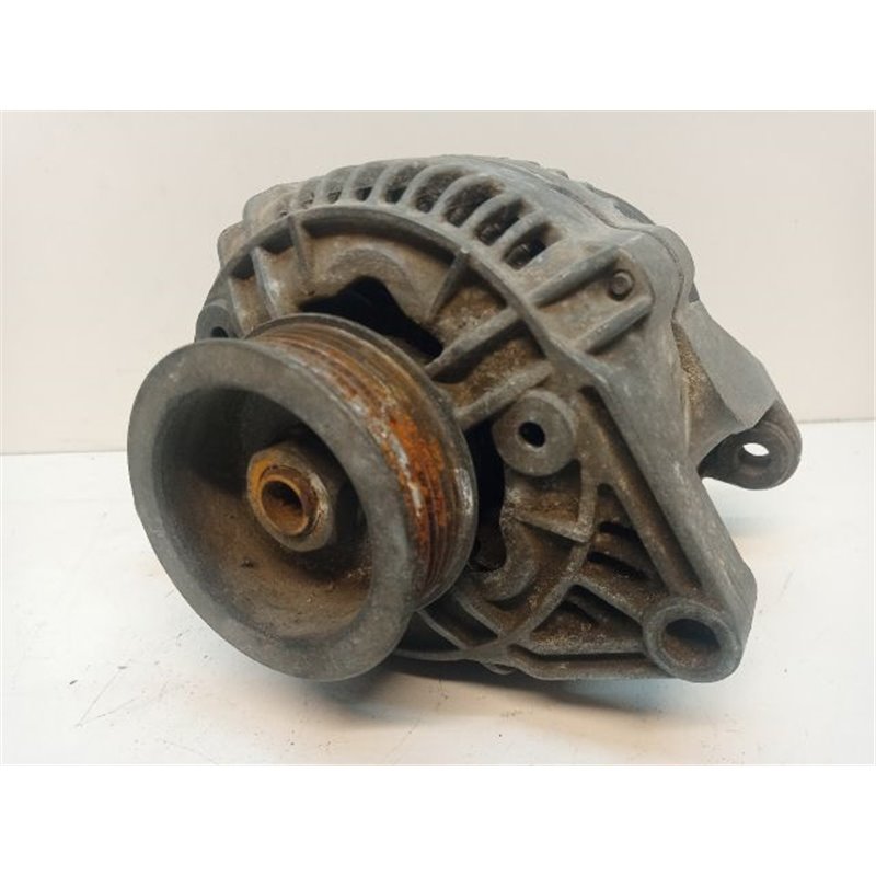 NISSAN PRIMERA Generátor